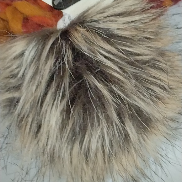 New With Tags Wonderly Brand Chunky Crochet Bean Cap (Hat) - Picture 13 of 16